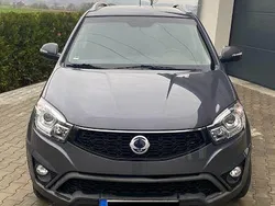 Grau Gebraucht 2017 Ssangyong Korando Quartz SUV | 11.000 € (Teuer)