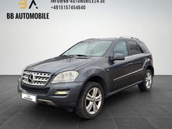 Grau Gebraucht 2010 Mercedes ML300 SUV | 7.900 € (Guter Preis)