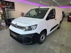Weiß Gebraucht 2021 Citroën Berlingo Van / Kleinbus | 13.790 € (Superpreis)