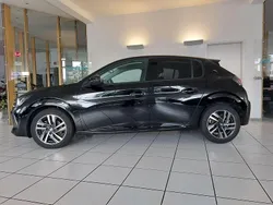 Schwarz Gebraucht 2023 Peugeot 208 Allure+ Kleinwagen | 15.575 € (Guter Preis)
