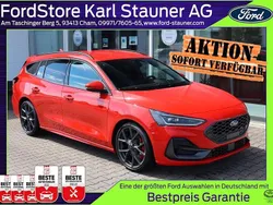 Rot Neu 2025 Ford Focus ST Limousine | 36.480 € (Superpreis)