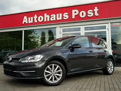 Grau Gebraucht 2018 VW Golf VII Comfortline Limousine | 14.499 € (Guter Preis)