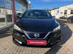 Black (m) Gebraucht 2020 Nissan Leaf Tekna Kleinwagen | 19.990 € (Fairer Preis)