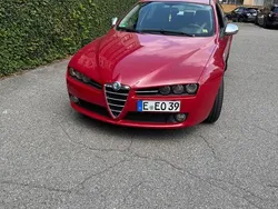 Rot Gebraucht 2007 Alfa Romeo 159 Progression Limousine | 1.300 €