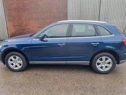 Blau Gebraucht 2015 Audi Q5 SUV | 22.499 € (Teuer)