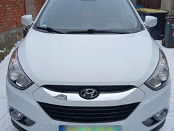 Weiß Gebraucht 2011 Hyundai ix35 Comfort SUV | 6.400 € (Fairer Preis)