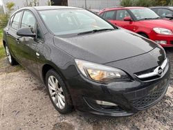 Schwarz Gebraucht 2013 Opel Astra Active Limousine | 5.800 € (Guter Preis)