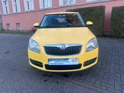 Gelb Gebraucht 2008 Skoda Fabia Limousine | 2.950 € (Teuer)