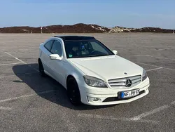Weiß Gebraucht 2008 Mercedes CLC230 Kleinwagen | 4.000 €