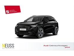 Mythosschwarz metallic (metallic) Gebraucht 2025 Audi e-tron SUV | 49.650 € (Teuer)