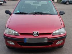Rot Gebraucht 1999 Peugeot 106 Kleinwagen | 3.240 € (Teuer)