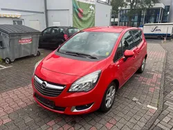 Rot Gebraucht 2015 Opel Meriva drive Van / Kleinbus | 3.790 € (Superpreis)