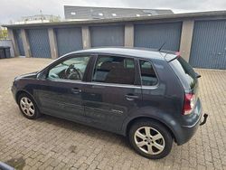 Grau Gebraucht 2008 VW Polo Trendline Limousine | 2.700 € (Fairer Preis)
