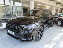 Schwarz Gebraucht 2022 Audi RS Q8 Ambiente SUV | 94.980 € (Fairer Preis)