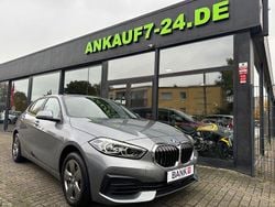 Grau Gebraucht 2023 BMW 118 Advantage Kleinwagen | 18.990 € (Superpreis)