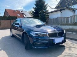 Blau Gebraucht 2018 BMW 530e Sport Line Limousine | 22.990 € (Superpreis)
