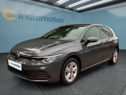 Grau Gebraucht 2022 VW Golf VIII Kleinwagen | 20.549 € (Fairer Preis)