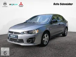 Grau (metallic) Gebraucht 2018 Mitsubishi Lancer Basis Limousine | 8.999 € (Fairer Preis)