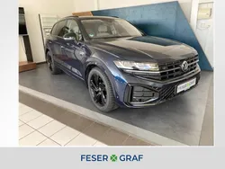 Blau Gebraucht 2024 VW Touareg IQ Drive SUV | 75.440 € (Teuer)