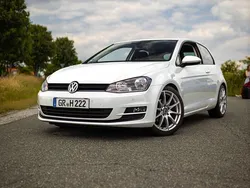 Weiß Gebraucht 2013 VW Golf VII Kleinwagen | 9.900 € (Fairer Preis)