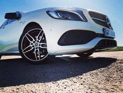 Weiß Gebraucht 2018 Mercedes A180 AMG line Limousine | 17.500 € (Etwas zu teuer)