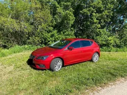 Rot Gebraucht 2018 Seat Leon XCELLENCE Limousine | 12.500 € (Fairer Preis)