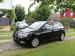Phantom black. / mic Gebraucht 2018 Hyundai i20 Classic Kleinwagen | 8.400 € (Fairer Preis)