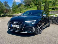 Schwarz Gebraucht 2023 Audi S3 Sportback Kombi | 41.900 € (Fairer Preis)