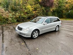 Silber Gebraucht 2005 Mercedes E350 Kombi | 8.900 € (Teuer)