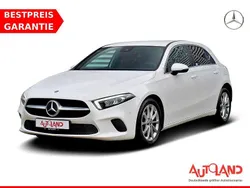 Weiß Gebraucht 2019 Mercedes A180 Progressive Limousine | 24.990 € (Etwas zu teuer)