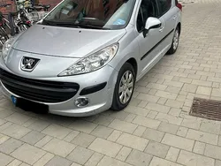 Grau Gebraucht 2009 Peugeot 207 Kombi | 1.300 € (Guter Preis)