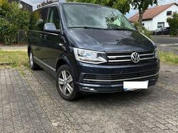 Blau Gebraucht 2015 VW Multivan Van | 23.000 € (Teuer)
