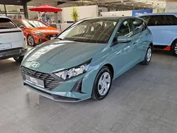 Grün Neu 2025 Hyundai i20 Select Limousine | 19.690 € (Fairer Preis)