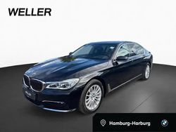 Sapphire schwarz (schwarz) Gebraucht 2018 BMW 740 Comfort Edition Limousine | 38.950 € (Fairer Preis)