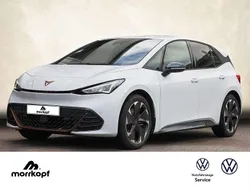 Glacial white (weiß), metallic Gebraucht 2024 Cupra Born Kleinwagen | 34.700 € (Fairer Preis)