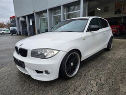 Weiß Gebraucht 2010 BMW 116 Advantage Kleinwagen | 2.990 € (Guter Preis)