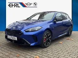 Blau Neu 2025 BMW M135 Performance Kleinwagen | 54.440 € (Fairer Preis)