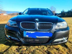 Schwarz Gebraucht 2011 BMW 320 Kombi | 3.190 € (Superpreis)