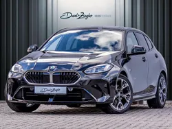 Saphirschwarzmetallic Gebraucht 2025 BMW 120 M Sport Kleinwagen | 36.490 € (Fairer Preis)