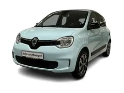 Blau Gebraucht 2021 Renault Twingo Zen Kleinwagen | 10.400 € (Etwas zu teuer)