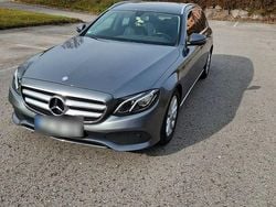 Grau Gebraucht 2017 Mercedes E220 Kombi | 22.700 € (Guter Preis)