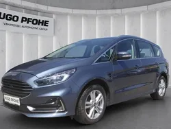 Blau Gebraucht 2023 Ford S-MAX Titanium Van / Kleinbus | 33.290 € (Fairer Preis)