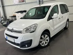 Weiß Gebraucht 2016 Citroën Berlingo Van / Kleinbus | 8.495 € (Etwas zu teuer)