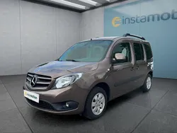 Braun Gebraucht 2020 Mercedes Citan 111 | 19.199 €