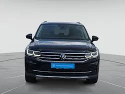 Deep black perleffekt Gebraucht 2022 VW Tiguan Elegance SUV | 34.880 € (Fairer Preis)