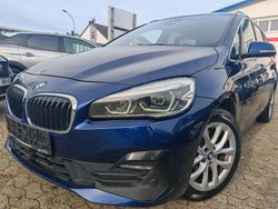 Blau Gebraucht 2019 BMW 218 Gran Tourer Sport Line Van / Kleinbus | 13.000 € (Fairer Preis)