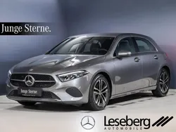Mountaingrau Gebraucht 2024 Mercedes A180 Progressive Limousine | 27.380 € (Guter Preis)