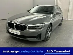 Grau Gebraucht 2022 BMW 530e Sport Line Kombi | 30.980 € (Guter Preis)