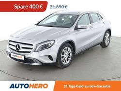 Polarsilber Gebraucht 2016 Mercedes GLA250 Urban SUV | 21.490 € (Fairer Preis)