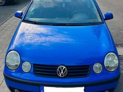 Blau Gebraucht 2002 VW Polo Basis Limousine | 3.350 € (Teuer)